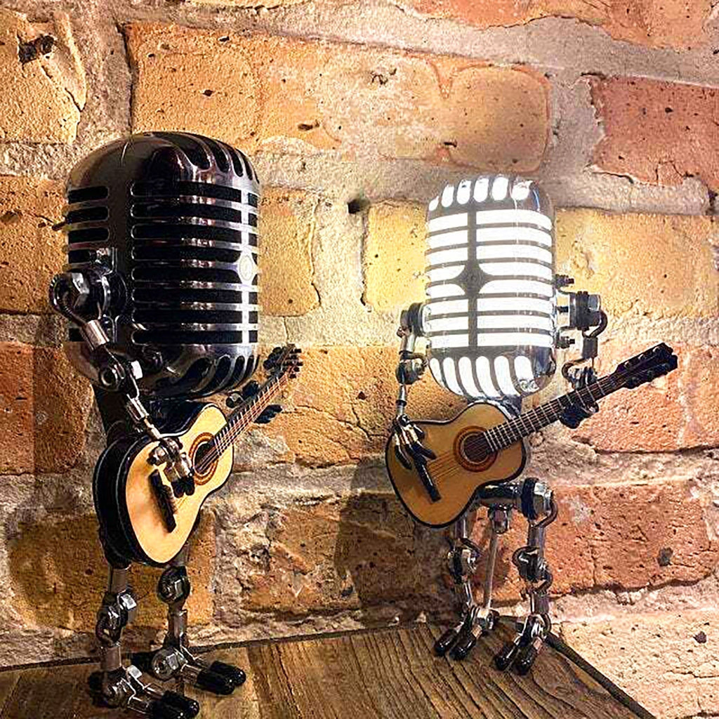 Sikunuo | Vintage Guitar Playing Microphone Robot Lamp