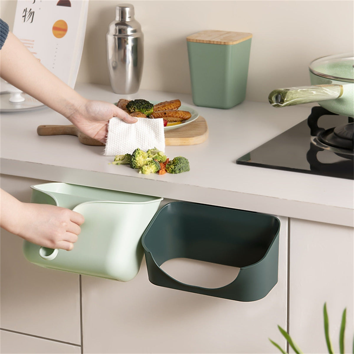 Sikunuo | Cabinet Door Removable Kitchen Trash Can