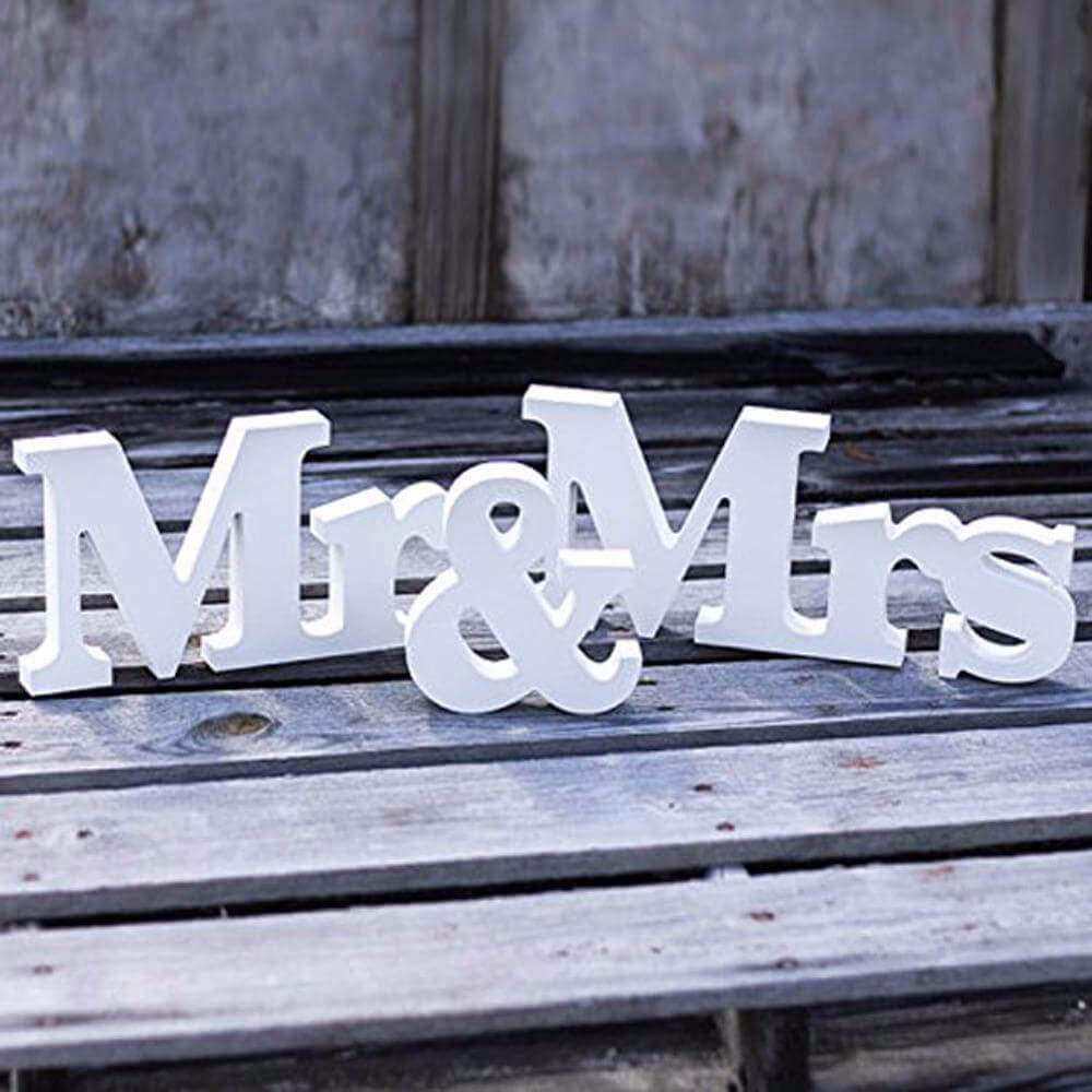 Sikunuo | Mr & Mrs Wooden Letters for Wedding Decoration