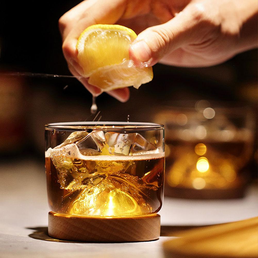 Houston - Wooden Base Whiskey Mountain Glass | Sikunuo