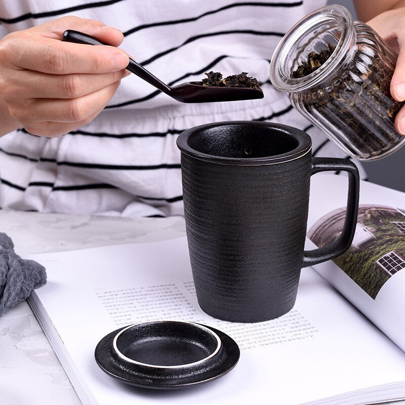 Sikunuo | Ceramic Tea Infuser Mug With Lid