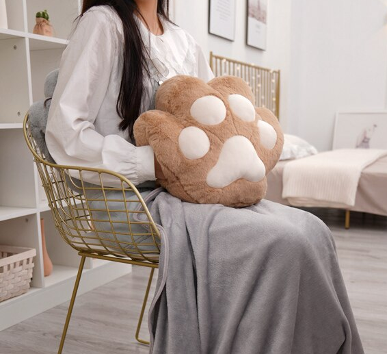 Sikunuo | Fluffy Bear Paw Hand Warmer Pillow