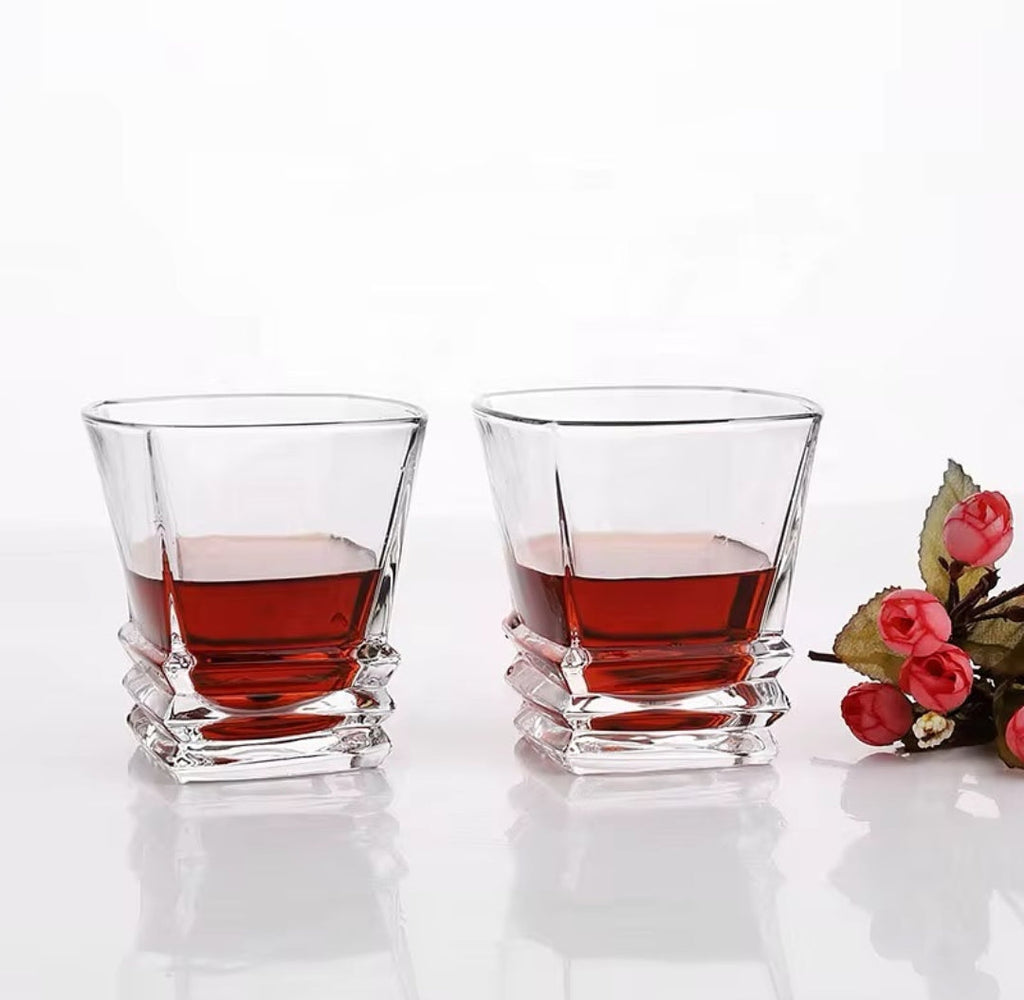 Sikunuo | Whiskey glasses