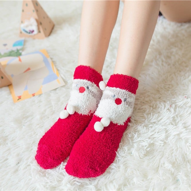 Christmas socks in gift box design | Plush house & cuddle socks | Universal size