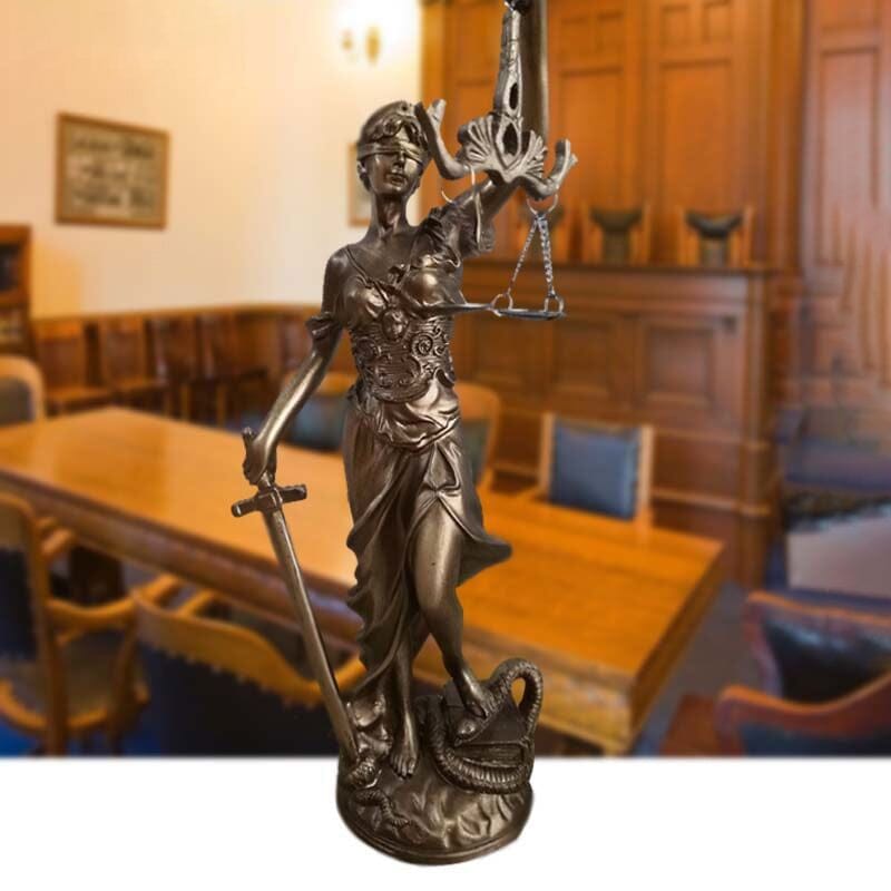 Decoration statue of the goddess of justice