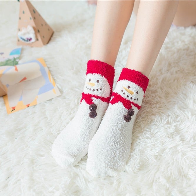 Christmas socks in gift box design | Plush house & cuddle socks | Universal size