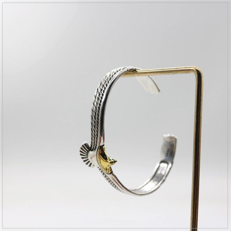 Bracelet in the shape of the special eagle