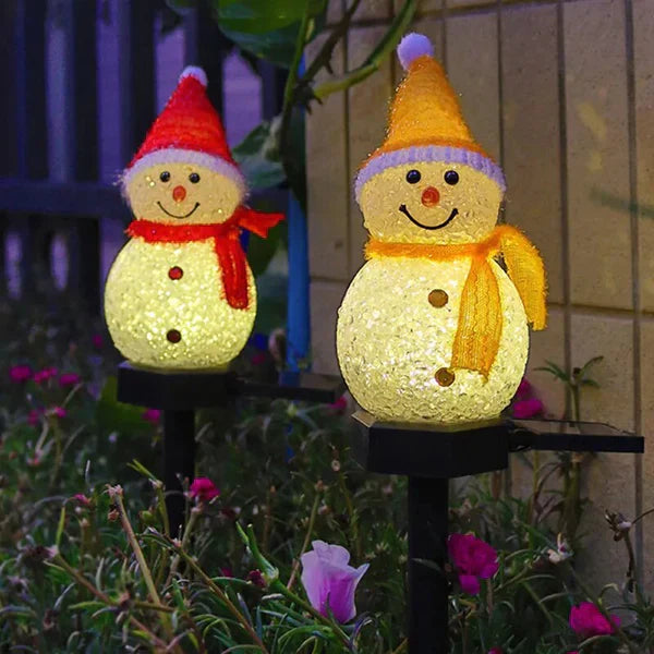 Solar-Powered Snowman Lamp - SolarSnow