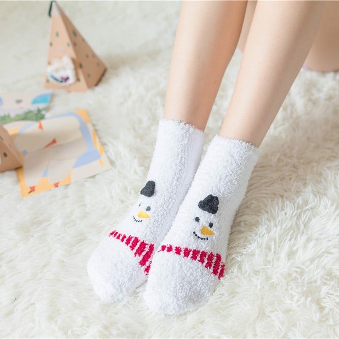 Christmas socks in gift box design | Plush house & cuddle socks | Universal size