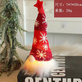 Kerstdecoratie met LED-licht – Gezichtsloze Pop van Pluche voor Sfeervolle Feestdagen