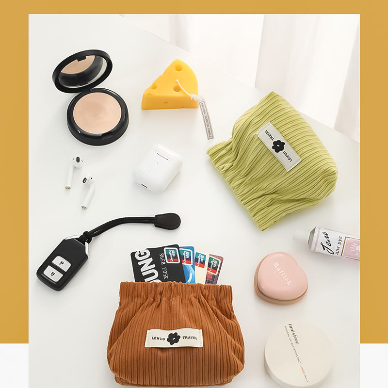 Cord cosmetic bag