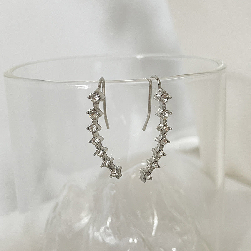 LuxeSparkle Sophisticated Diamond Accent