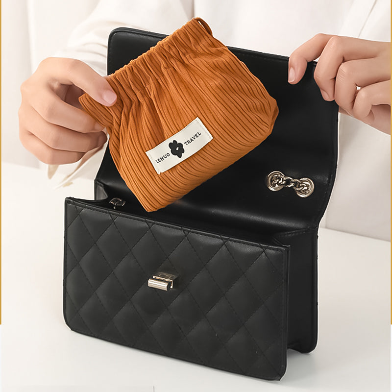 Cord cosmetic bag