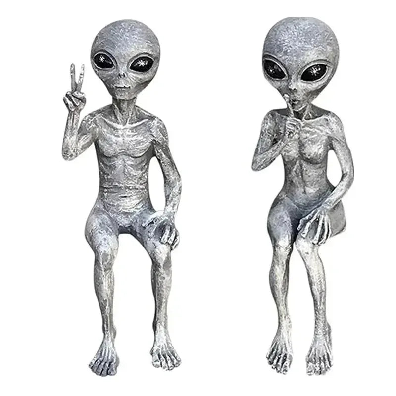 Alien Resin Statue UFO Figurine for Garden Decoration