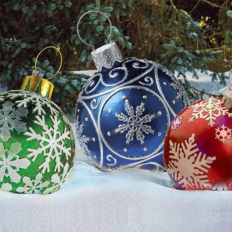 Outdoor Christmas balloon decorated ball
