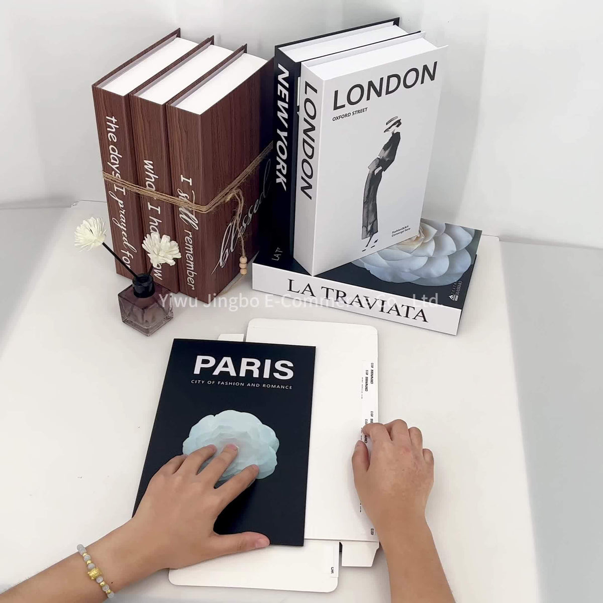 ChicDecor - Set of 3 Elegant Books for Interior Style