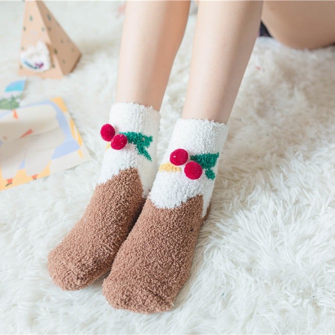 Christmas socks in gift box design | Plush house & cuddle socks | Universal size