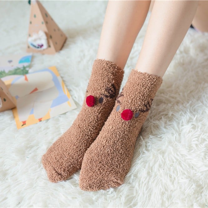Christmas socks in gift box design | Plush house & cuddle socks | Universal size