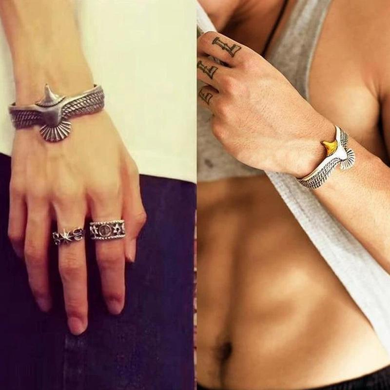 Bracelet in the shape of the special eagle