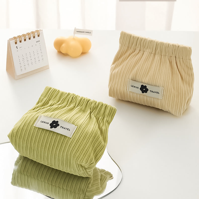 Cord cosmetic bag
