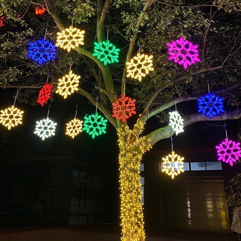 SnowGlow - Frosted Snowflake LED light for Winter Elegance