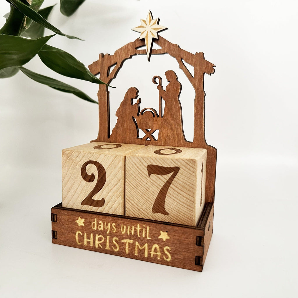 Creative DIY Wooden Christmas Advent Calendar