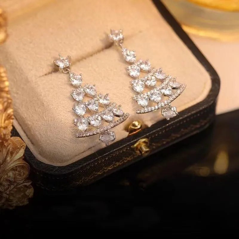 Aurélia Kerstboom Oorbellen – Goud & Zilver met Rhinestones, Feestelijke Luxe voor Dames