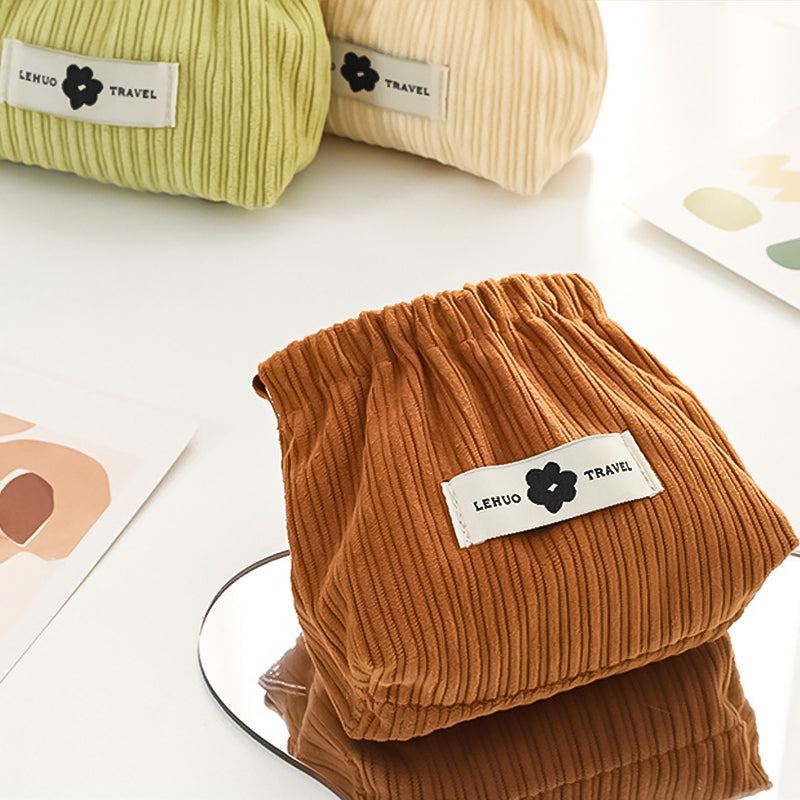 Cord cosmetic bag