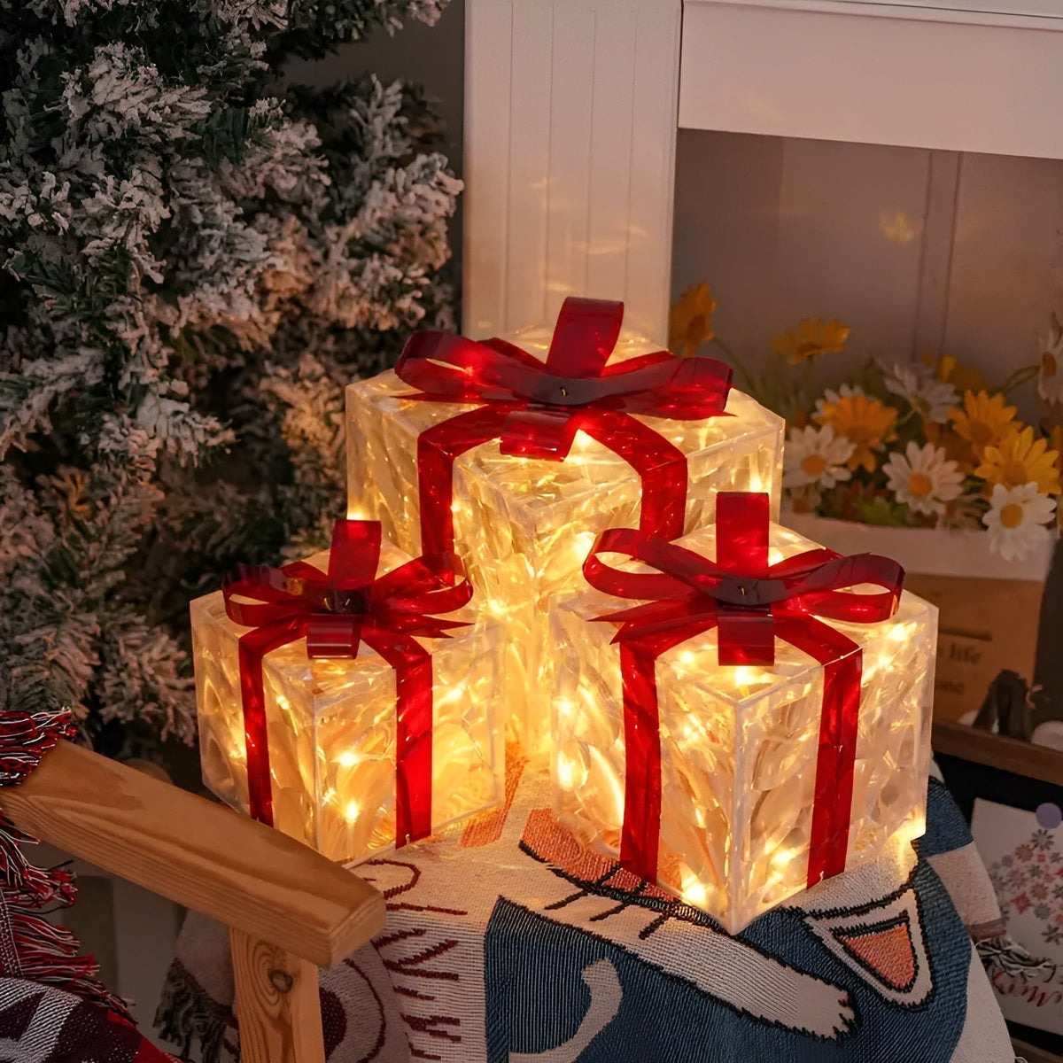 Bright gift boxes in a set of 3 – Transparent Christmas decoration with red ribbons | For indoors & outdoors