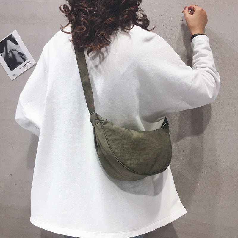 Simple Women's Dumpling Shoulder Bag