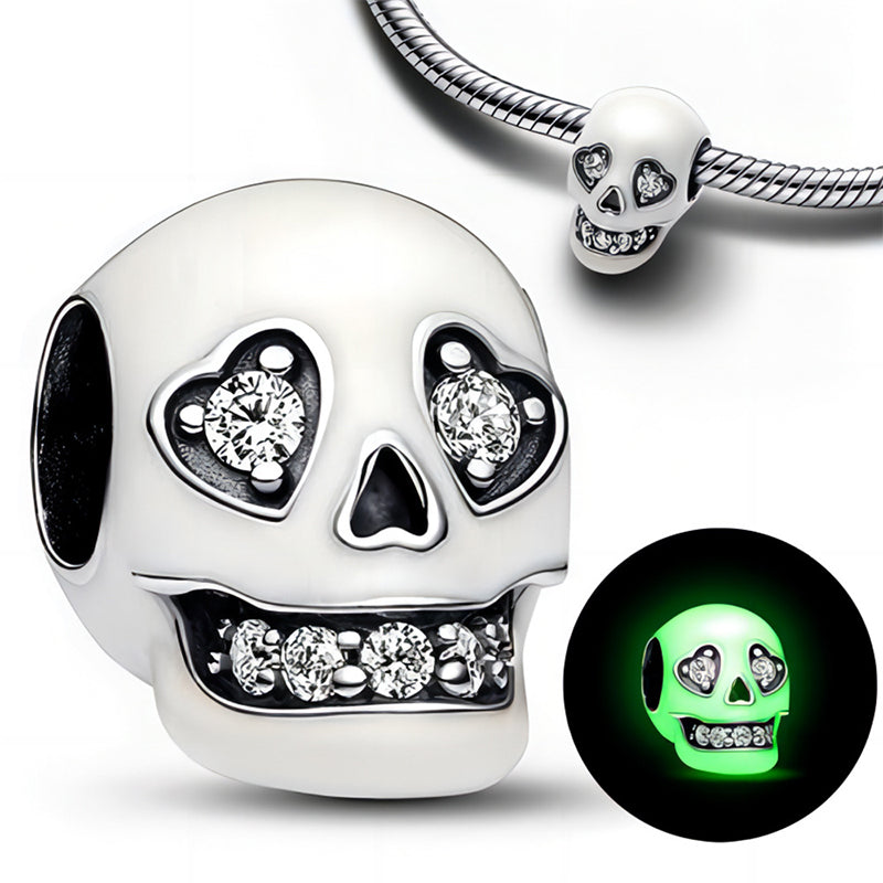 Shining Glitter Skull Pendant