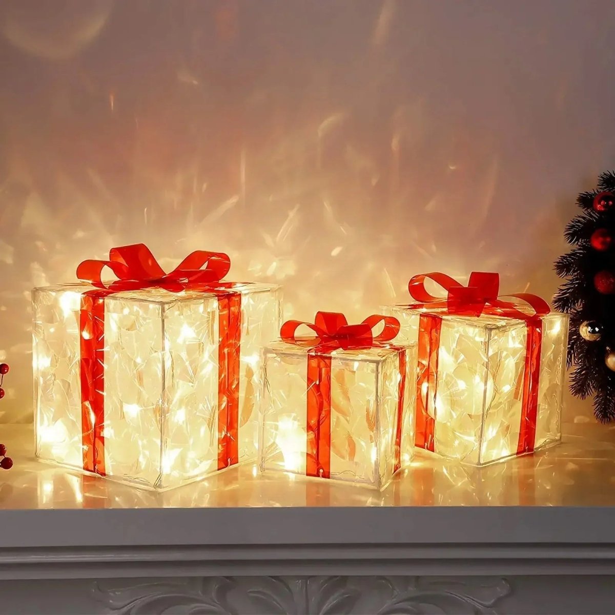 LED Christmas Gift Box with 100 Warm White Lights