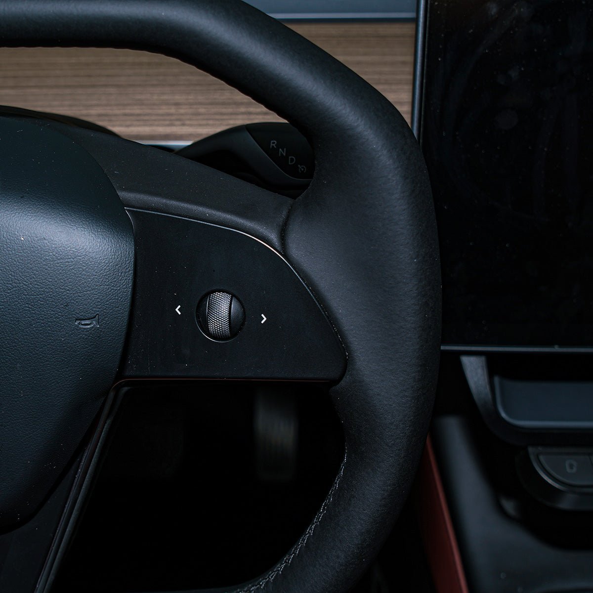 Sikunuo Cyber Steering Wheel for Tesla Model 3 / Y【Cybertruck Style】