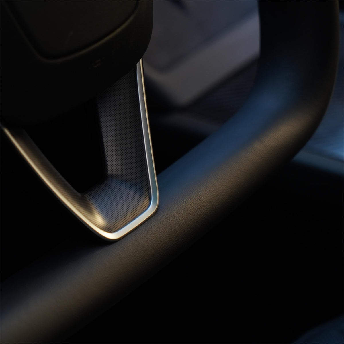 Sikunuo Model 3 Highland / Model Y Juniper Yoke Plaid Steering Wheel