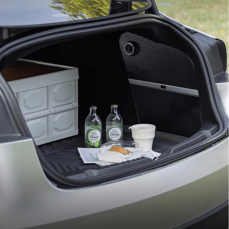 Model 3 Highland Rear Trunk Refrigerator | Sikunuo