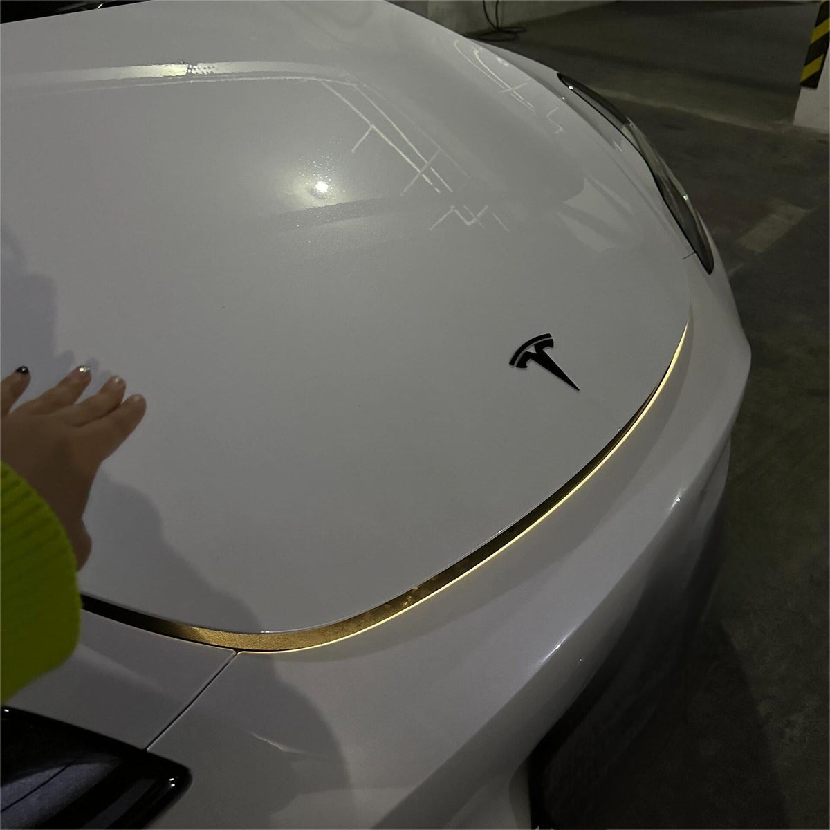 Sikunuo RGB LED Frunk Light Strip for Model 3/Y/S /X