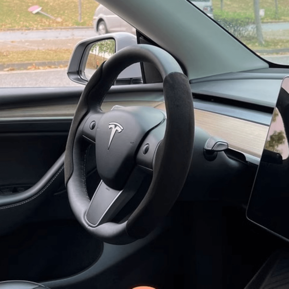 Sikunuo Steering Wheel Cover for Tesla Model 3/Y