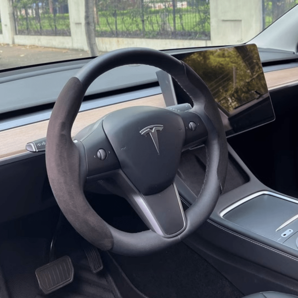 Sikunuo Steering Wheel Cover for Tesla Model 3/Y