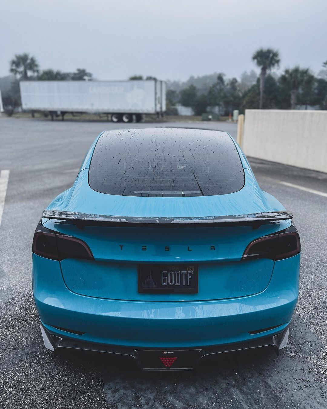 Sikunuo Tesla Model 3 Carbon Fiber Rear Spoiler Ver.3