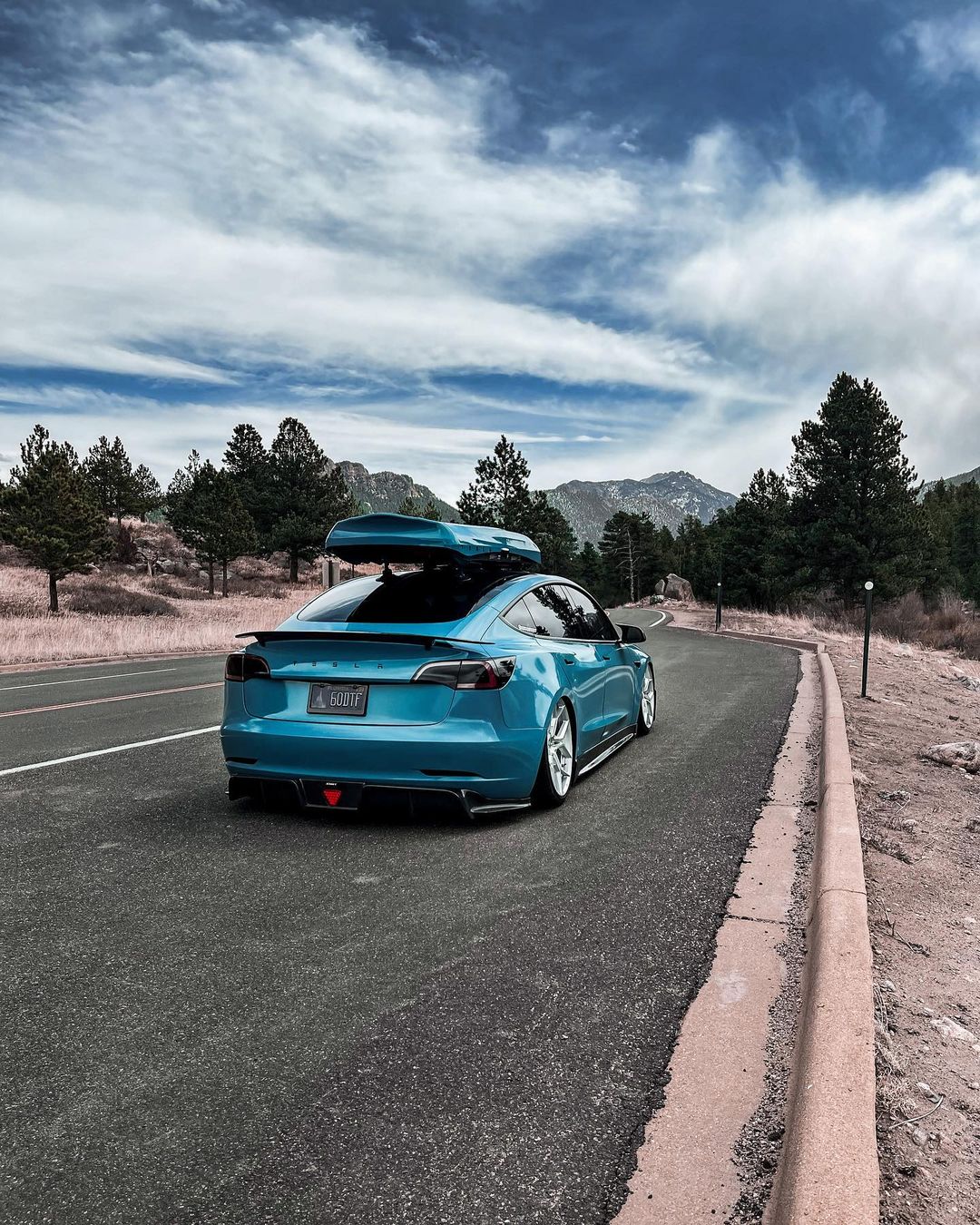 Sikunuo Tesla Model 3 Carbon Fiber Rear Spoiler Ver.3