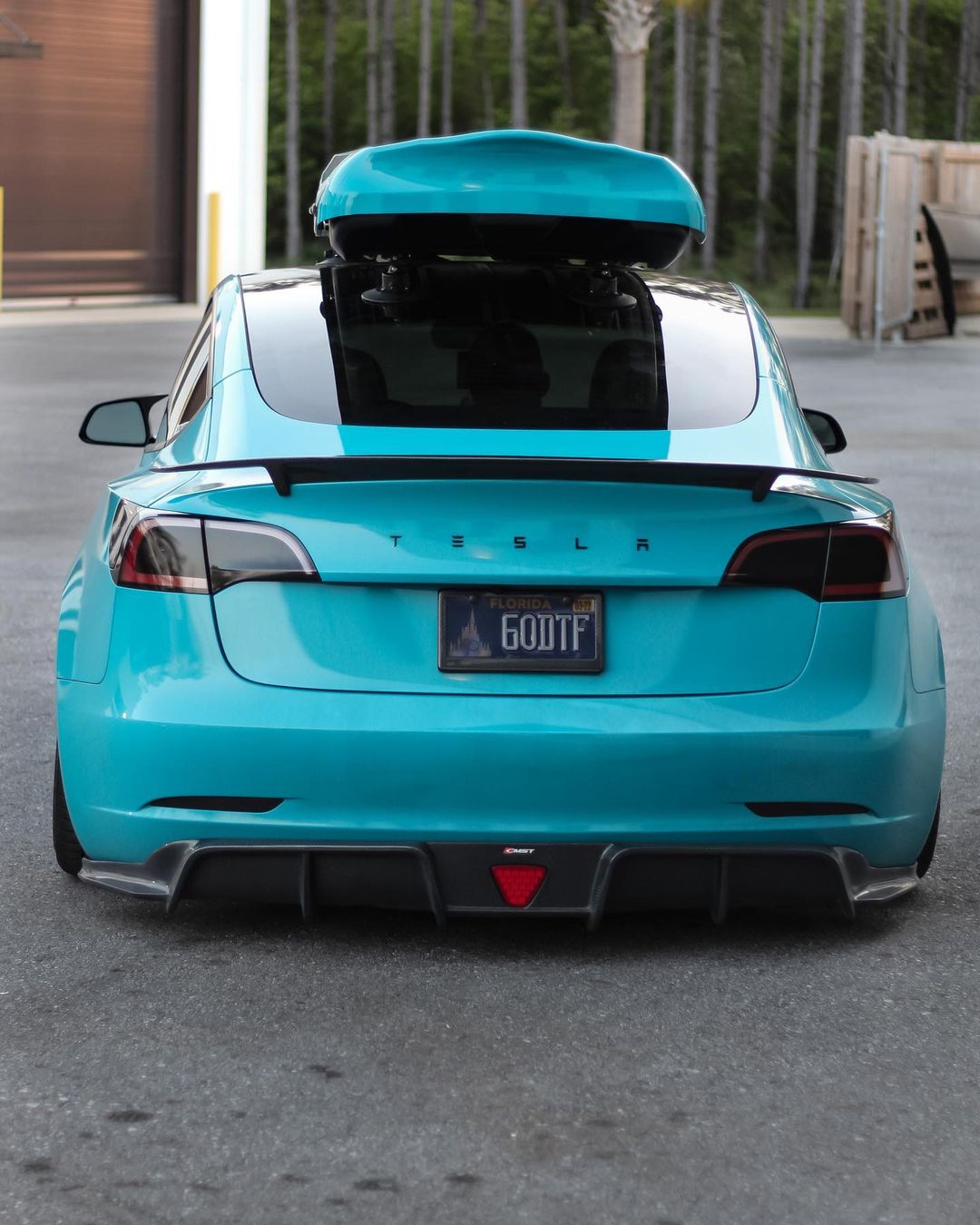 Sikunuo Tesla Model 3 Carbon Fiber Rear Spoiler Ver.3