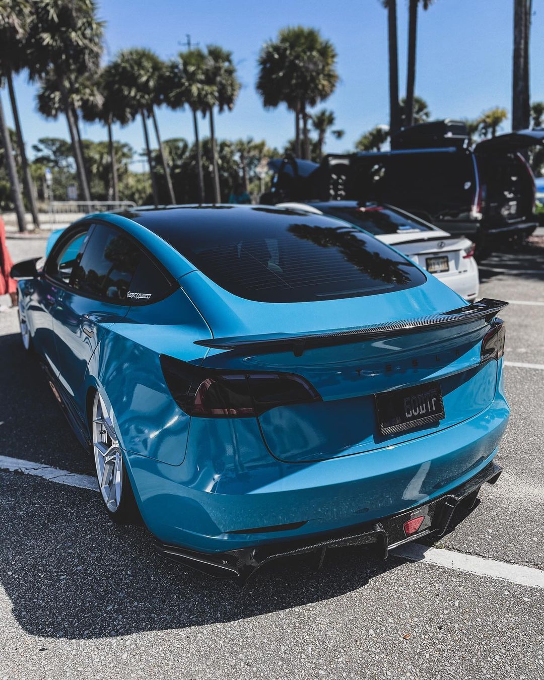 Sikunuo Tesla Model 3 Carbon Fiber Rear Spoiler Ver.3