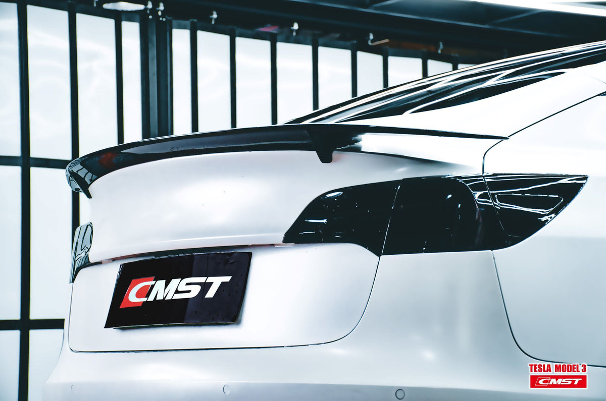 Sikunuo Tesla Model 3 Carbon Fiber Rear Spoiler Ver.3