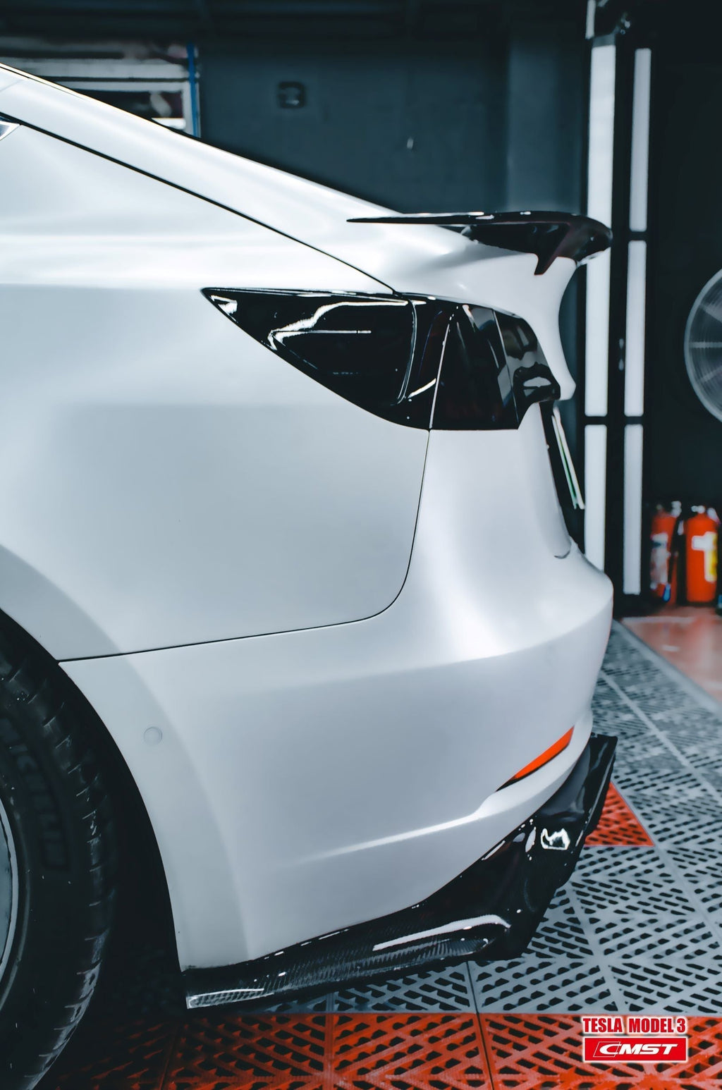 Sikunuo Tesla Model 3 Carbon Fiber Rear Spoiler Ver.3